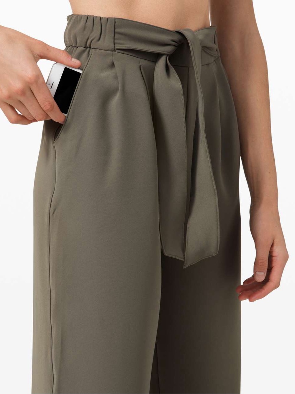 Lululemon noir crop wide leg pants - Picture 5 of 8